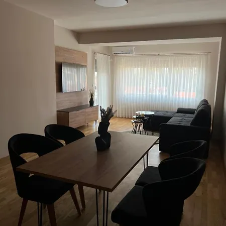 Apartment33 Holiday home *